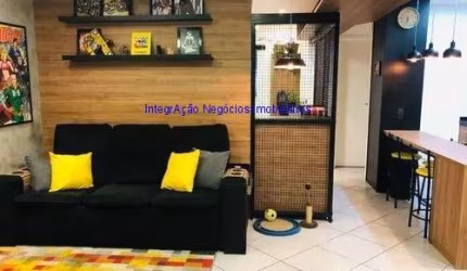 Apartamento MOBILIADO  50m², 01 dormitório e 01 banheiro.  Condomínio com  portaria, segurança, academia, salão de festa, churrasqueira e lavanderia.