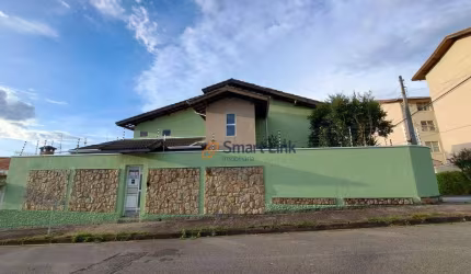 Sobrado com 3 dormitórios à venda, 205 m² por R$ 900.000,00 - Vila Lavínia - Mogi das Cruzes/SP
