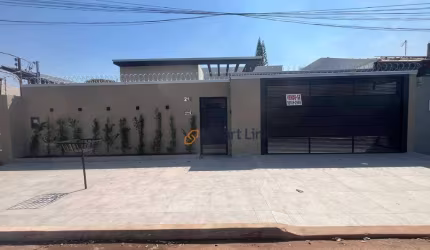 Casa com 4 dormitórios à venda, 200 m² por R$ 1.500.000,00 - Parque Residencial Rita Vieira - Campo Grande/MS
