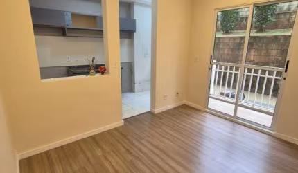 Apartamento com 2 dormitórios à venda, 45 m² por R$ 185.000,00 - Jardim São Miguel - Ferraz de Vasconcelos/SP