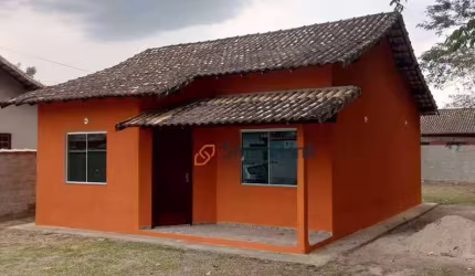 Casa com 2 dormitórios à venda, 292 m² por R$ 230.000,00 - Papucaia - Cachoeiras de Macacu/RJ