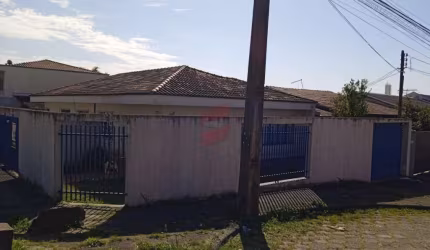 Casa com 3 quartos à venda na Rua Paraíso do Norte, 147, Centro, Pinhais, 180 m2 por R$ 750.000