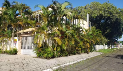 Casa com 3 quartos à venda na Rua Raul De Castro E Silva, 537, Ipanema, Pontal do Paraná por R$ 600.000
