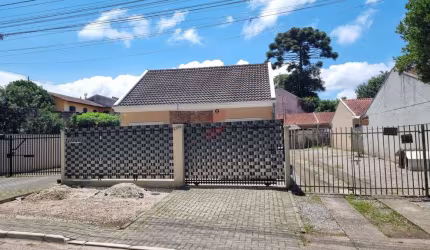 Casa com 2 quartos à venda na Rua João Biss, 291, Planta Deodoro, Piraquara, 61 m2 por R$ 265.000