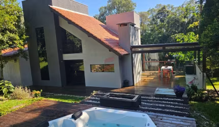 Chácara / sítio com 1 quarto à venda na Rua Padre Phelippe Ledet, 1030, Planta Laranjeiras, Piraquara, 150 m2 por R$ 990.000