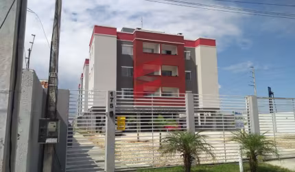 Apartamento com 3 quartos à venda na Rua Henrique Coelho Neto, 175, Vargem Grande, Pinhais, 164 m2 por R$ 380.000