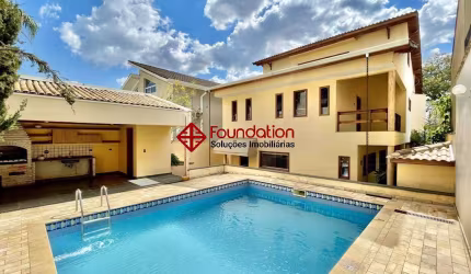 Cond São Paulo II - Sobrado 3 dorms/1ste. Piscina, churrasqueira, lareira!