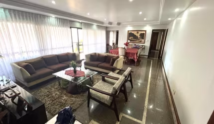 APARTAMENTO COM 3 SUÍTES + GABINETE NO BAIRRO DE NAZARÉ. ÁREA PRIVATIVA DE 210M². 2 VAGAS DE GARAGEM SOLTAS.