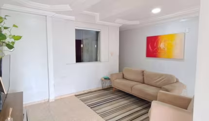 -COP 30 - CASA DE 2 PAVIMENTOS COM 2 SUÍTES NA AVENIDA DUQUE DE CAXIAS! -ÁREA TOTAL DE  160M². -01 VAGA DE GARAGEM.