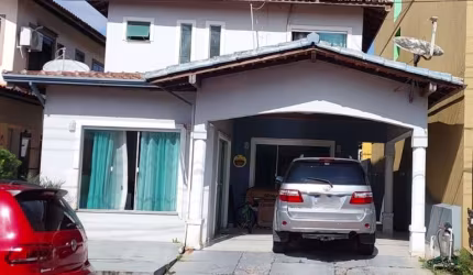 -COP 30 - CASA DE 2 PAVIMENTOS NO CONDOMÍNIO CIDADE JARDIM 2! -ÁREA PRIVATIVA DE 220M². -01 VAGA DE GAGAREM.