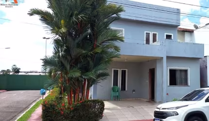 -CASA DE 2 PAVIMENTOS COM 4 QUARTOS SENDO 3 SUÍTES NO CONDOMÍNIO CIDADE JARDIM 1! -ÁREA PRIVATIVA DE 350M². -01 VAGA DE GARAGEM. -NASCENTE.