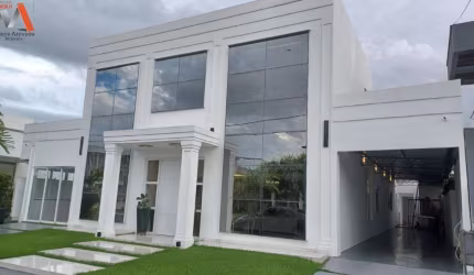 -COP 30 - CASA DE 2 PAVIMENTOS COM 5 SUÍTES NO CONDOMÍNIO GREENVILLE 2! -ÁREA PRIVATIVA DE 600M². -03 VAGAS DE GARAGEM.