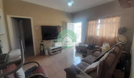 Casa com 2 quartos à venda na Rua Paulo Virgínio, 625, Jardim dos Oliveiras, Campinas, 164 m2 por R$ 480.000