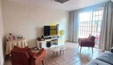Casa à venda, 3 quartos, 1 suíte, 2 vagas, Jardim Paulista - Ribeirão Preto/SP