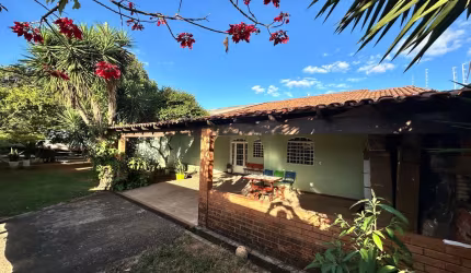 Terreno de 1.200m2 - SHA 5 ch. 124 - frente ao Parque Areal