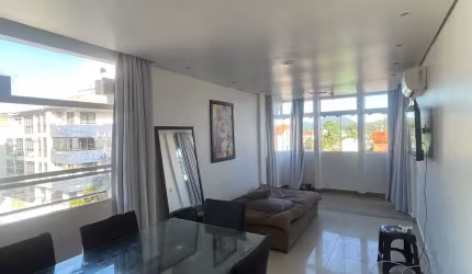 Lindo apartamento 03 dormitórios em Canasvieiras