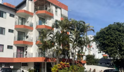 Apartamento em Canasvieiras 150 metros do mar