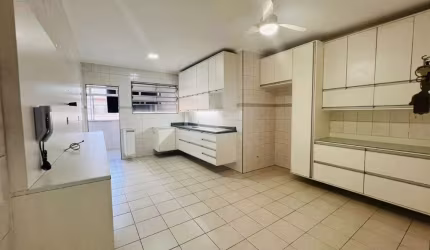 Apartamento com 3 quartos à venda na Saldanha da Gama, 121, Ponta da Praia, Santos por R$ 600.000