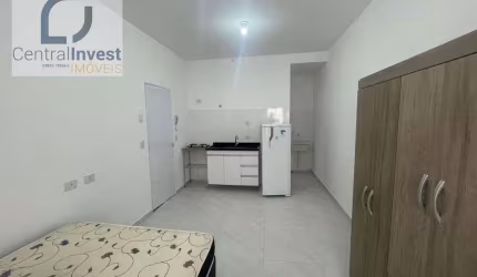 Casa com 1 quarto para alugar na Rua Azevedo Castro, 82, Vila São Luís(Zona Oeste), São Paulo, 18 m2 por R$ 1.600