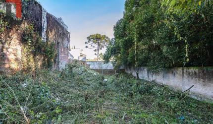 Terreno à venda, 685 m² por R$ 1.080.000,00 - Bacacheri - Curitiba/PR