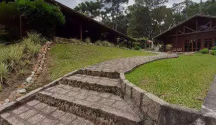 Chácara com 3 dormitórios à venda, 168000 m² por R$ 9.500.000,00 - Itaqui de Cima - Campo Largo/PR