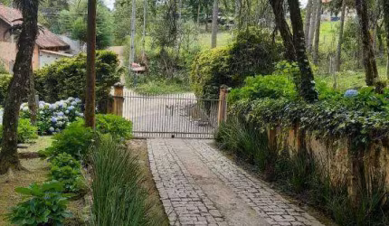 Chácara com 3 dormitórios à venda, 168000 m² por R$ 9.499.000,00 - Itaqui de Cima - Campo Largo/PR