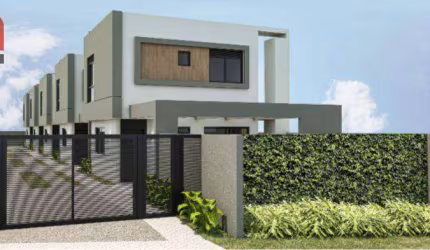 Sobrado com 3 quartos à venda, 93 m² por R$ 650.000 - Lindóia - Curitiba/PR