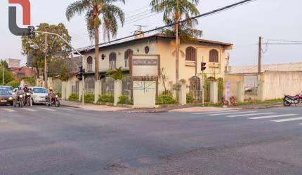 Casa com 3 quartos à venda, 308 m² por R$ 1.800.000 - Boqueirão - Curitiba/PR