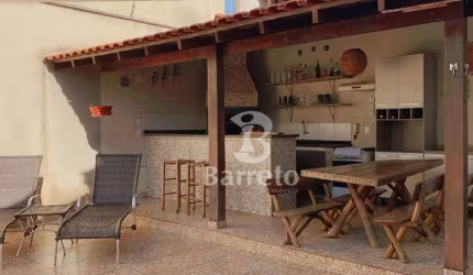 Casa com 4 dormitórios à venda, 218 m² por R$ 775.000,00 - San Fernando - Londrina/PR