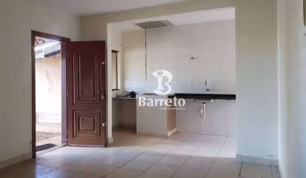 CASA COM 3 QUARTOS - ZONA LESTE DE LONDRINA!!