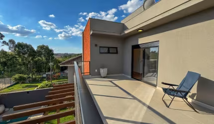 Sobrado com 3 dormitórios à venda, 240 m² por R$ 2.700.000,00 - Royal Forest - Londrina/PR