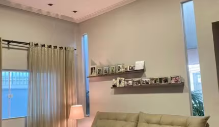 Casa com 3 dormitórios à venda, 180 m² por R$ 1.290.000,00 - Universitário - Londrina/PR