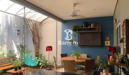 Sobrado com 3 dormitórios a Venda no Villa Florença, Londrina-PR