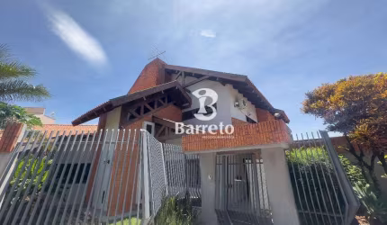 Sobrado com 3 dormitórios à venda, 237 m² por R$ 1.550.000,00 - Mediterrâneo - Londrina/PR