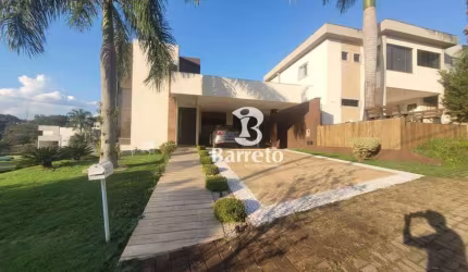 Casa NO CONDOMINIO ROYAL FOREST com 3 dormitórios para alugar, 266 m² por R$ 9,500/mês