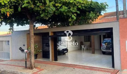 Casa com 3 dormitórios, 178 m² - venda por R$ 680.000,00 ou aluguel por R$ 3.200,00/mês - Jardim Pacaembu - Londrina/PR