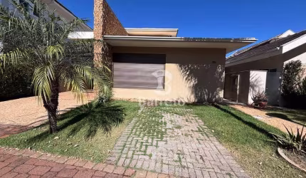 Casa com 2 dormitórios para alugar, 136 m² por R$ 5.800/mês
