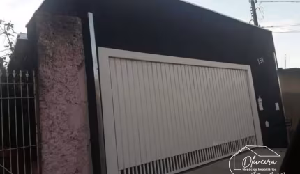 Casa com 2 quartos à venda na Vila Dutra, Bauru  por R$ 280.000