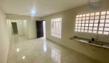 Casa à venda, 101 m² por R$ 295.000,00 - Vila Flora - Salto/SP