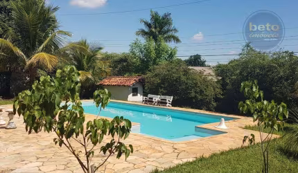 Chácara com 3 dormitórios à venda, 5215 m² por R$ 1.000.000,00 - Chácara Iracema - Salto/SP