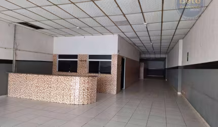 Ótima localização