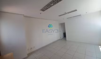 Sala comercial para alugar na Rua Voluntários da Pátria, 560, Santana, São Paulo por R$ 1.550