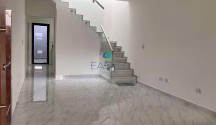 Casa com 3 quartos à venda na Rua Visconde de Sabóia, 194, Vila Macedopolis, São Paulo por R$ 685.000