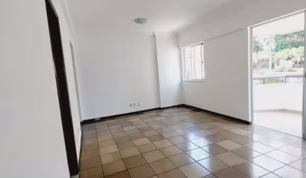 AP. ÓTIMO COM LOCALIZAÇÃO PRIVILEGIADA, UMA SUITE, INFRA ESTRUTURA, 02 GARGEM COBERTA