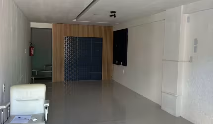 ÓTIMO LOJA EM BROTAS AVENIDA PRINCINPAL FRENTE DE RUA