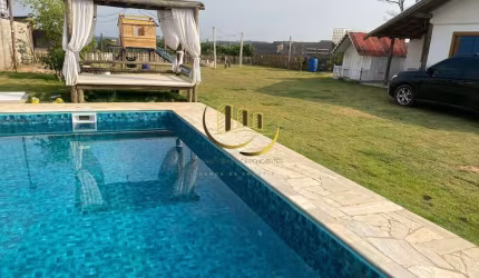Chácara de Luxo à Venda em Limeira-SP, Bairro Jardim Nova Limeira: 2 Quartos, 1 Suíte, 1 Sala, 2 Banheiros, 6 Vagas, 50m²!