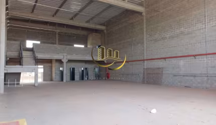 Salão Comercial de Alto Padrão para Locação em Americana-SP, Loteamento Industrial Nossa Senhora de Fátima: 5 Banheiros, 4 Vagas de Garagem, 513m².