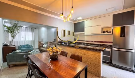 Imperdível Casa à Venda em Americana-SP, Vila Dainese! 2 quartos, 2 salas, 1 banheiro, 2 vagas de garagem - 112m².