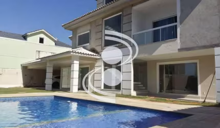 Espetacular Residência em Condomínio de luxo - Jacarepaguá