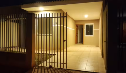 Casa com 03 quartos em Uvaranas, prox. UEPG Campus